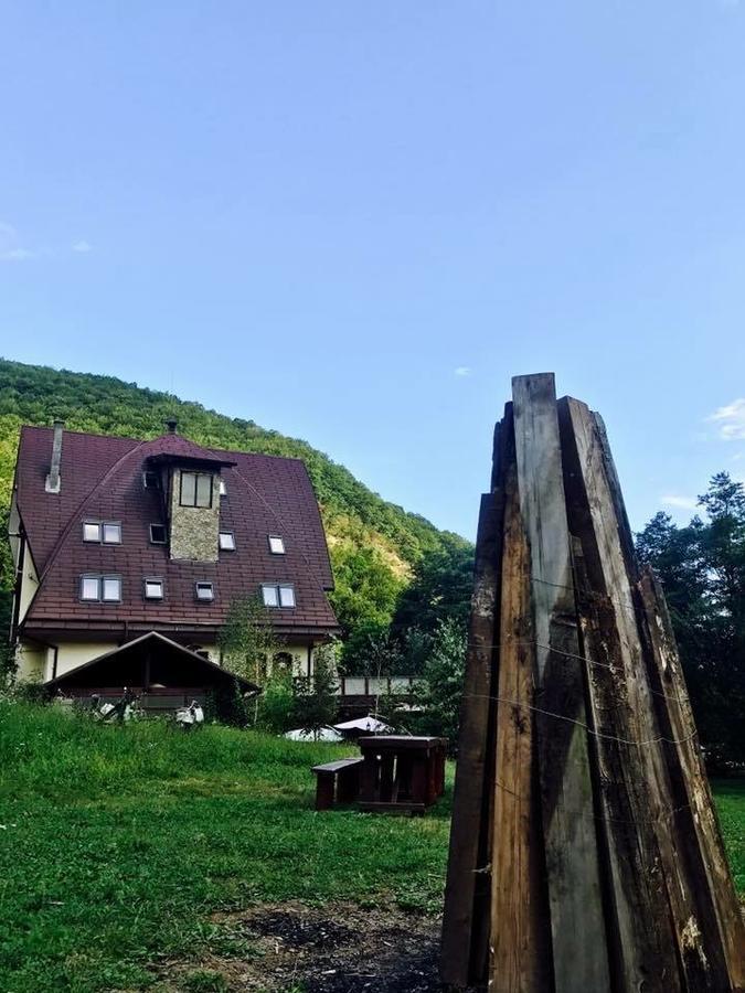 Pension Casa Vanatorilor Baile Olanesti Luaran gambar